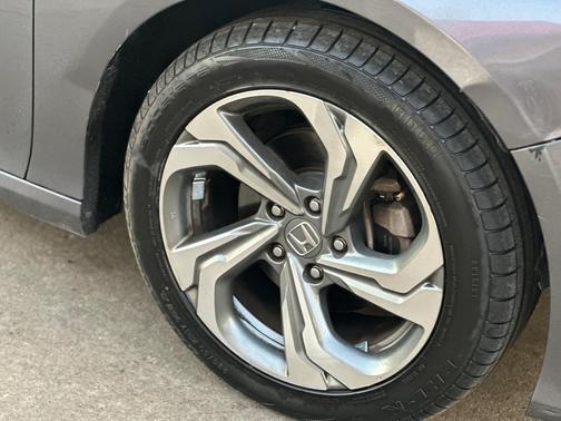 2018 Honda Accord EX