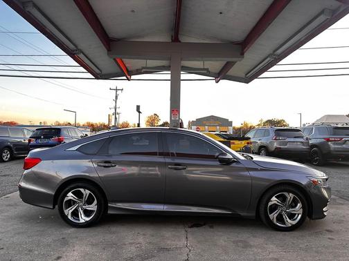 2018 Honda Accord EX