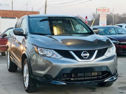 2017 Nissan Rogue Sport S