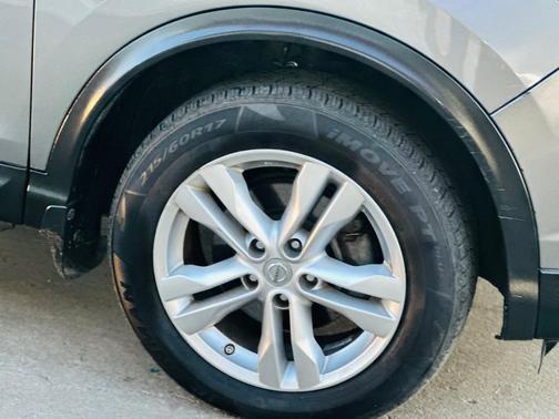 2017 Nissan Rogue Sport S