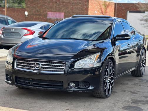 2010 Nissan Maxima SV