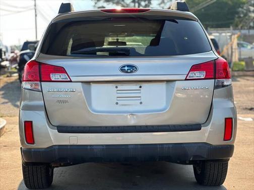 2010 Subaru Outback 2.5 i Premium