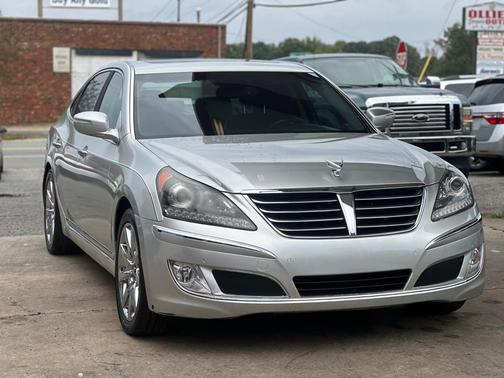 2011 Hyundai Equus Signature