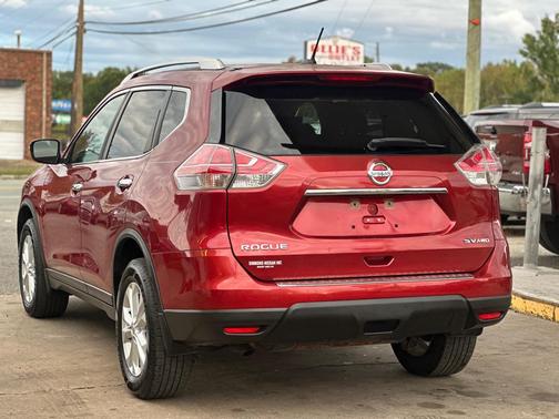 2016 Nissan Rogue SV