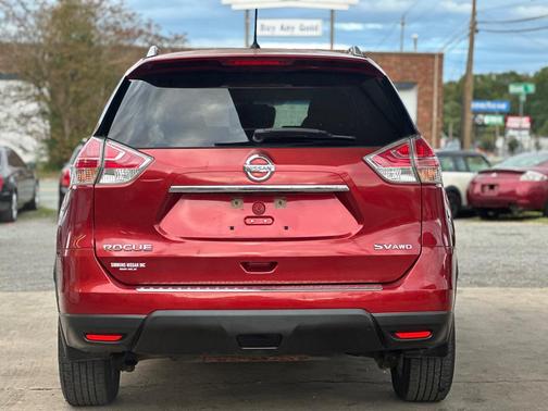 2016 Nissan Rogue SV
