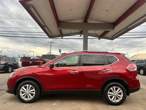 2016 Nissan Rogue SV