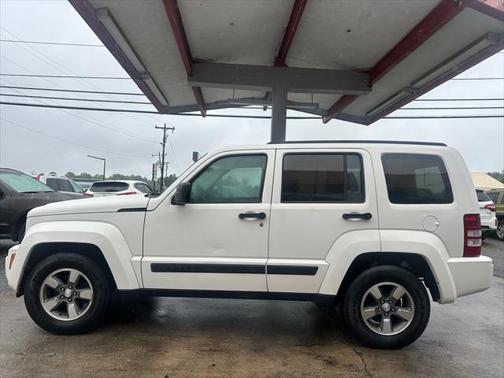 2008 Jeep Liberty Sport