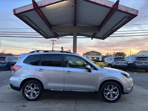 2017 Subaru Forester 2.5i Touring