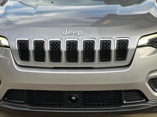 2021 Jeep Cherokee Latitude
