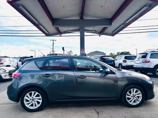 2013 Mazda Mazda3 i Touring