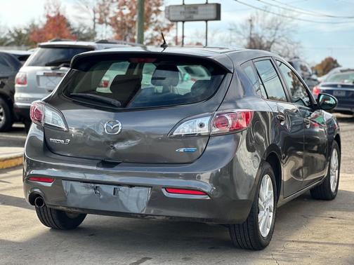 2013 Mazda Mazda3 i Touring