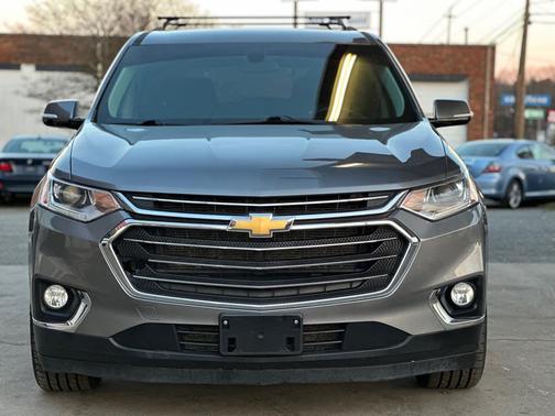 2020 Chevrolet Traverse LT