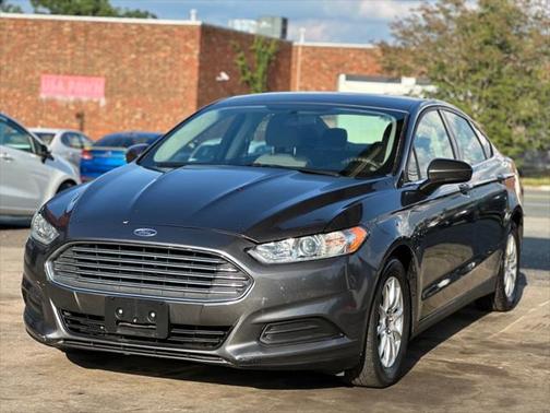 2016 Ford Fusion S