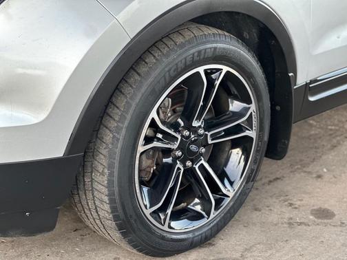 2013 Ford Explorer Sport