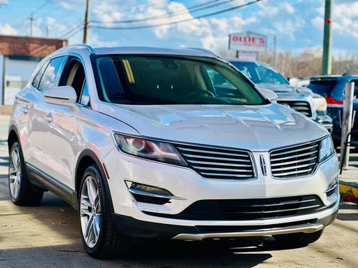 2015 Lincoln MKC Base
