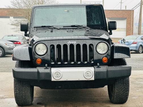 2012 Jeep Wrangler Sahara