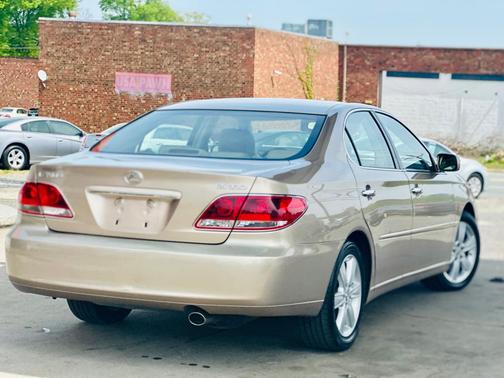 2005 Lexus ES 330 Base