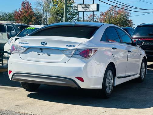2011 Hyundai SONATA Hybrid Base