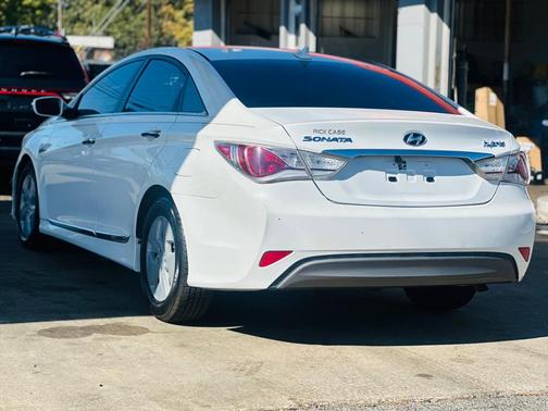 2011 Hyundai SONATA Hybrid Base