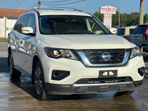 2017 Nissan Pathfinder S