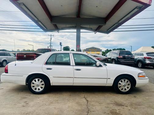 2005 Mercury Grand Marquis LS