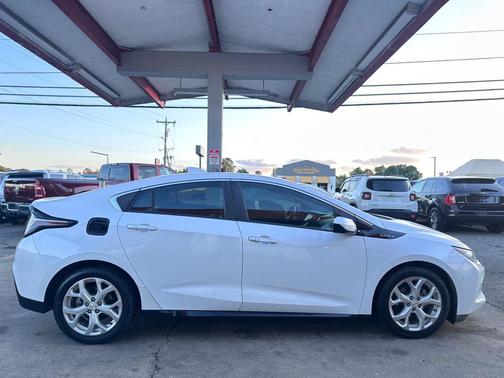 2017 Chevrolet Volt Premier