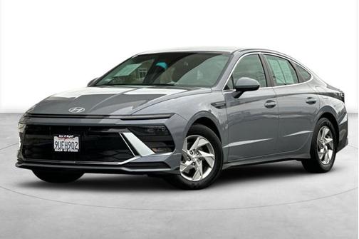2025 Hyundai SONATA SE