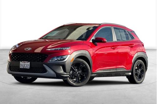 2022 Hyundai KONA SEL