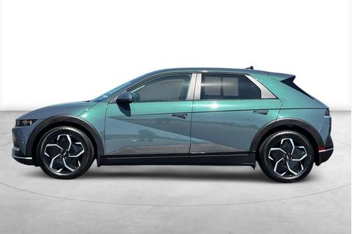 2024 Hyundai IONIQ 5 SE