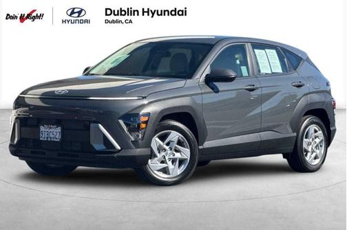 2025 Hyundai KONA SE