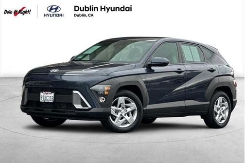 2025 Hyundai KONA SE