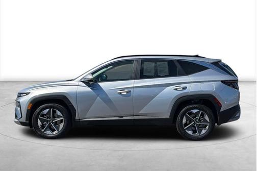 Silver 2025 Hyundai TUCSON SEL Convenience
