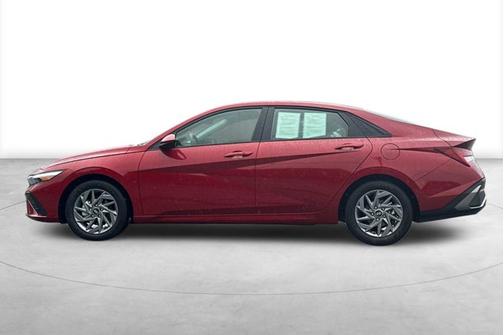 2025 Hyundai ELANTRA HEV Blue