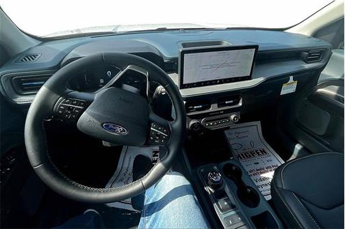 2025 Ford Maverick Lobo