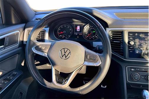 2021 Volkswagen Atlas Cross Sport 3.6L V6 SE w/Technology R-Line