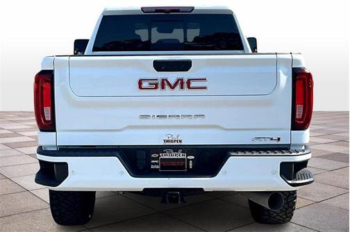 2023 GMC Sierra 2500 AT4