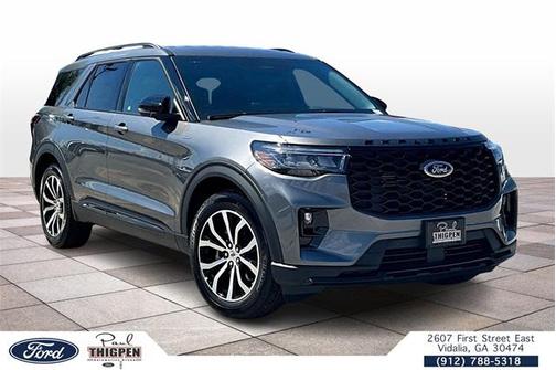 2025 Ford Explorer ST-Line