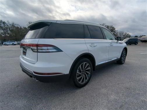 2025 Lincoln Aviator Premiere