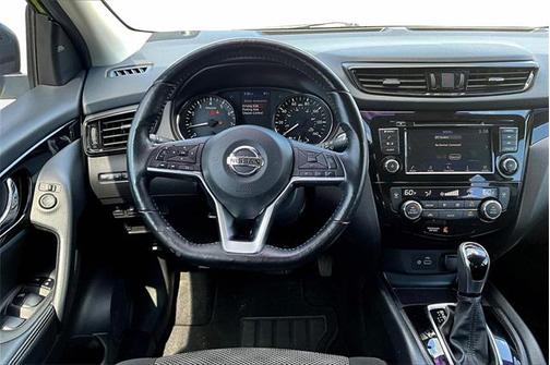 2021 Nissan Rogue Sport SV