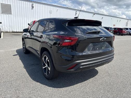 2025 Chevrolet Trax FWD 1RS