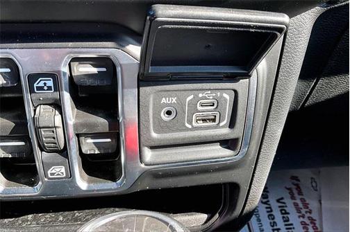 2023 Jeep Wrangler 4-Door High Altitude 4x4