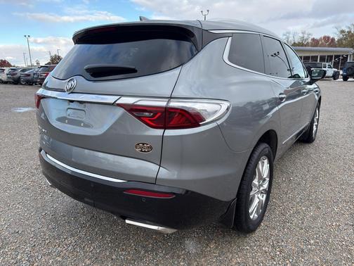 2023 Buick Enclave Essence FWD