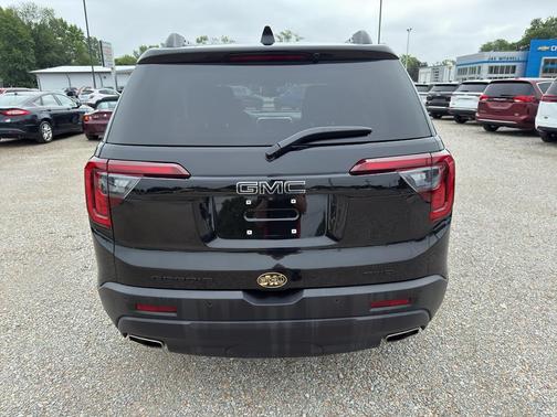 2023 GMC Acadia AWD SLE