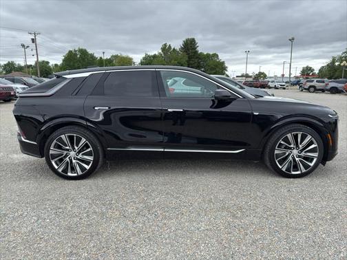 2024 Cadillac LYRIQ Luxury w/1SE