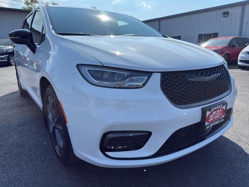 2026 Chrysler Pacifica L