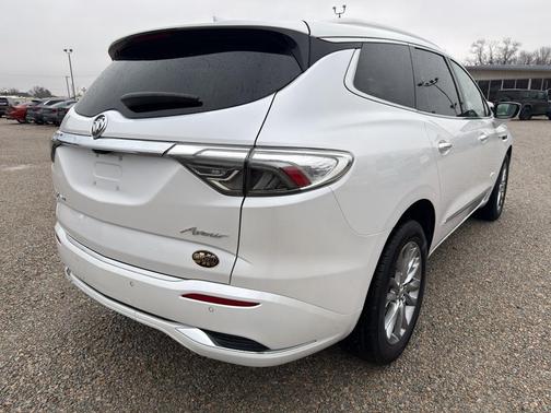 2023 Buick Enclave Avenir AWD