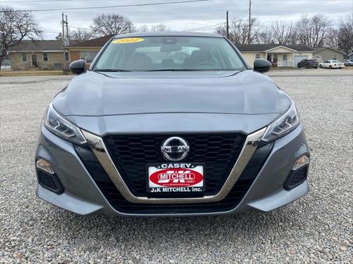 2022 Nissan Altima SR FWD