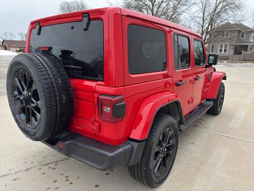 2022 Jeep Wrangler Unlimited 4xe Sahara