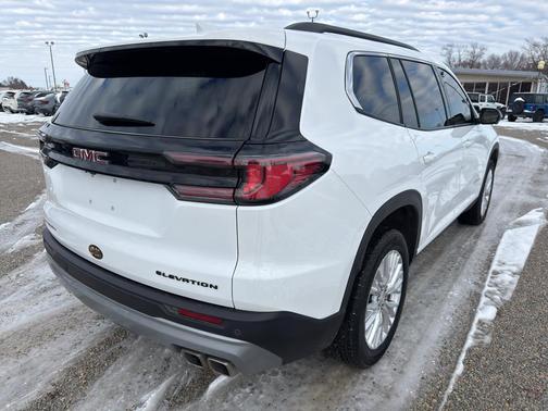 2024 GMC Acadia FWD Elevation