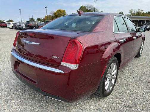2021 Chrysler 300 Touring